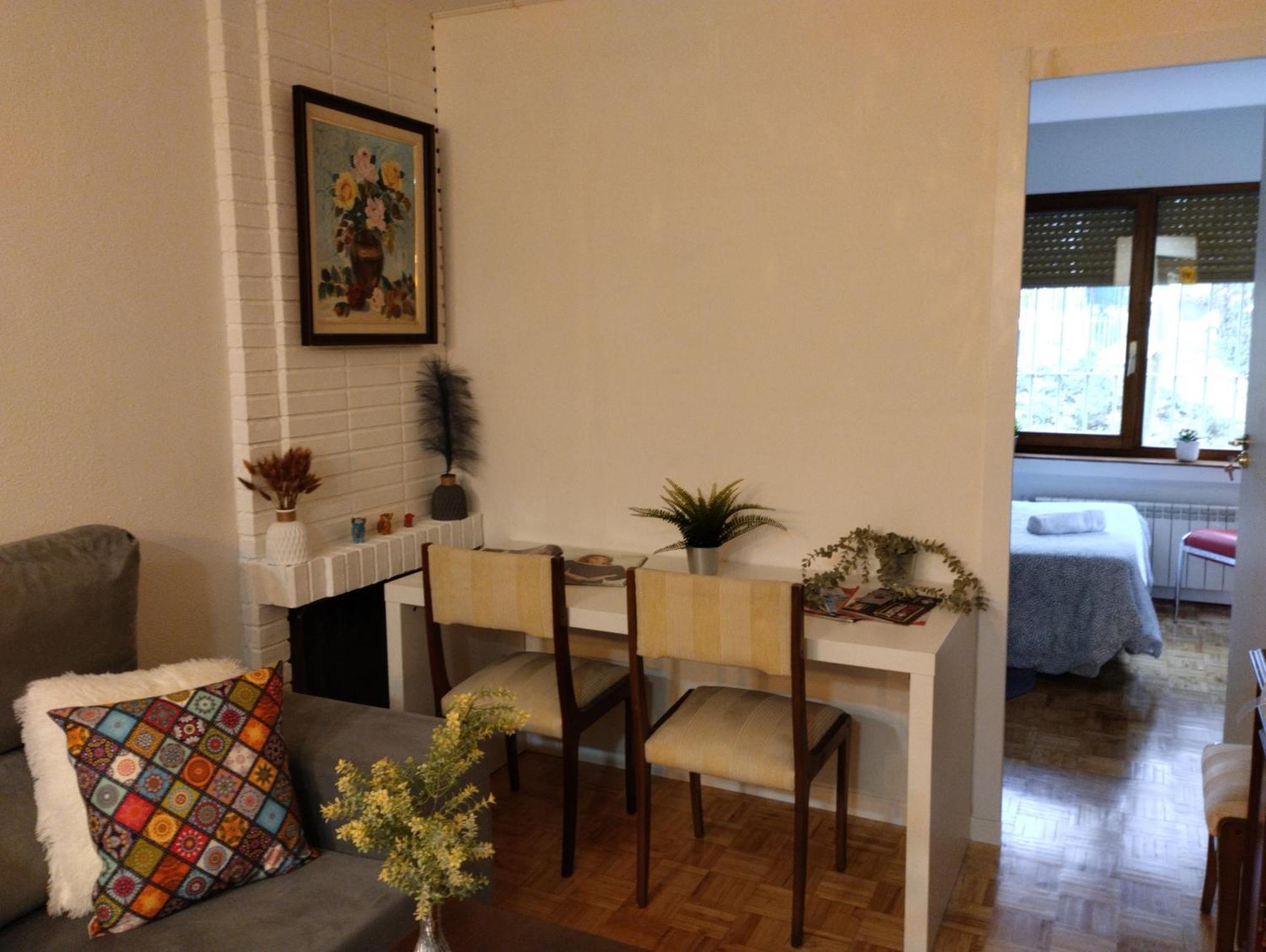 Habitacion Confort En Chamartin Madrid Exterior photo